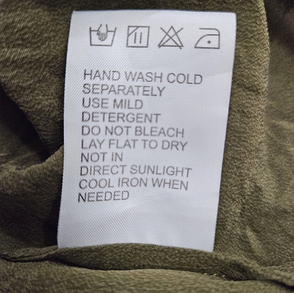 Chaser 100% Silk Green Tank - Size Small - Picture 4 of 7